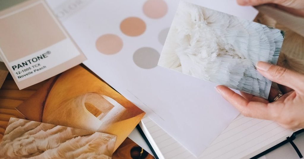 découvrez l'impact fascinant de la psychologie des couleurs sur nos émotions et comportements. apprenez comment chaque couleur influence notre perception et découvrez comment utiliser cette connaissance pour améliorer votre branding, votre décoration intérieure ou même vos choix vestimentaires.