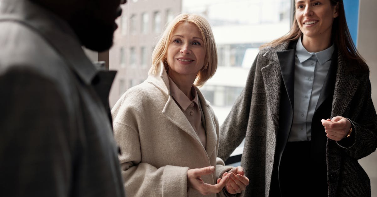 découvrez comment les femmes transforment le paysage du networking, partagent leurs expériences et soutiennent leur succès professionnel. rejoignez un réseau inspirant qui valorise l'égalité, la collaboration et l'autonomisation des femmes dans tous les secteurs.
