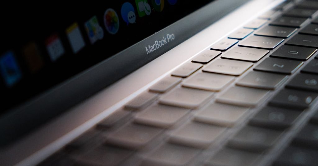 découvrez l'importance du branding pour votre entreprise. apprenez comment construire une marque forte, développer une identité visuelle cohérente et établir une connexion émotionnelle avec vos clients. le branding est essentiel pour se démarquer sur le marché et fidéliser votre clientèle.